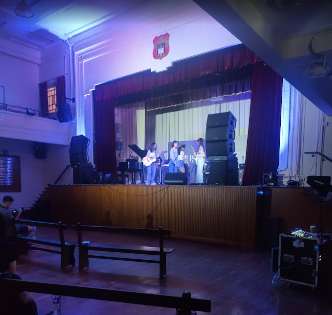 Professional Audio Rental Options in Singapore Dry Hire vs Full Service  Which Should You Choose