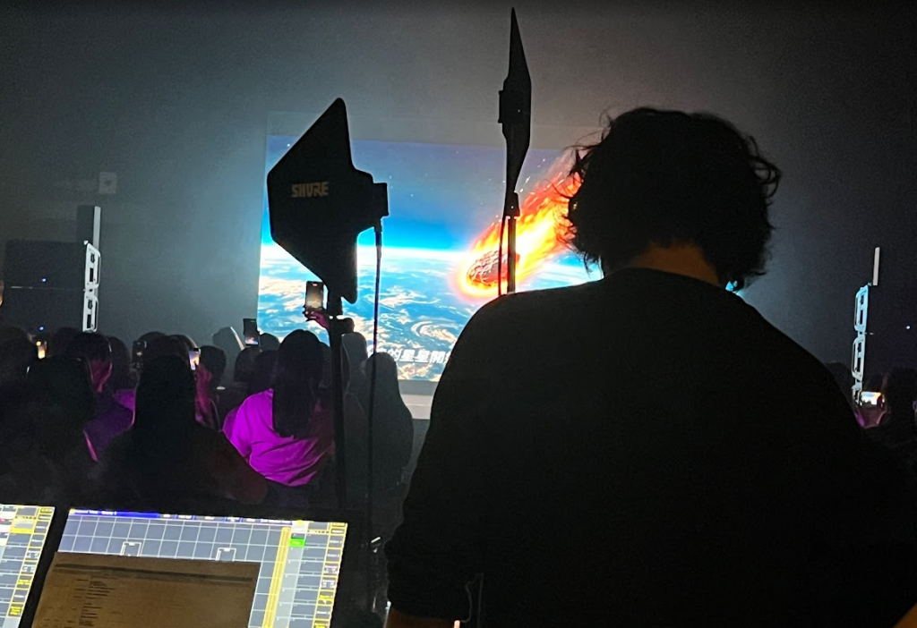9BEE82EE045C49498CB432E0CEF5B7BB Media Flow Studio SG How to Select Professional Sound Systems for KTV Rooms EDM Lounges Party Suites